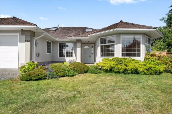 774 Chartwell Blvd, Qualicum Beach, BC V9K 2J4