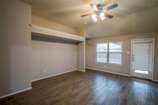 Fort Worth, TX 76244,8960 Riscky Trail