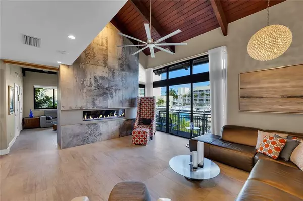 Fort Lauderdale, FL 33316,17 Port Side Dr #17A