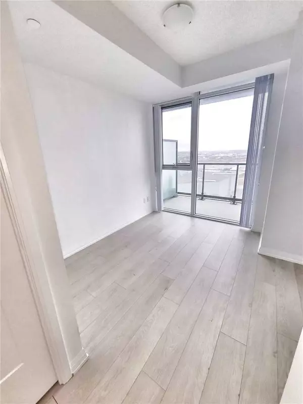 Vaughan, ON L4K 0K2,7895 Jane ST #2217