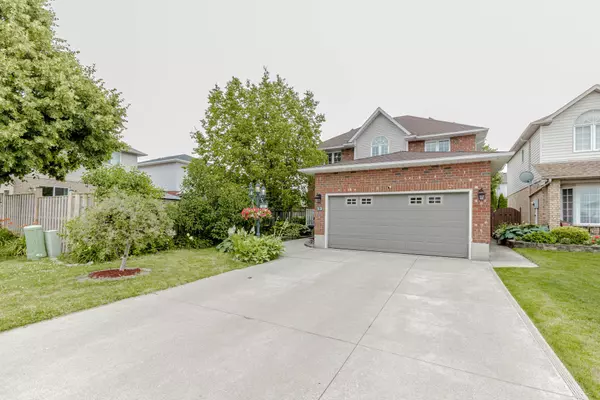 Hamilton, ON L9B 2P6,32 Vineberg DR