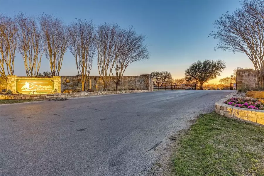 100 Trace Drive, Weatherford, TX 76087