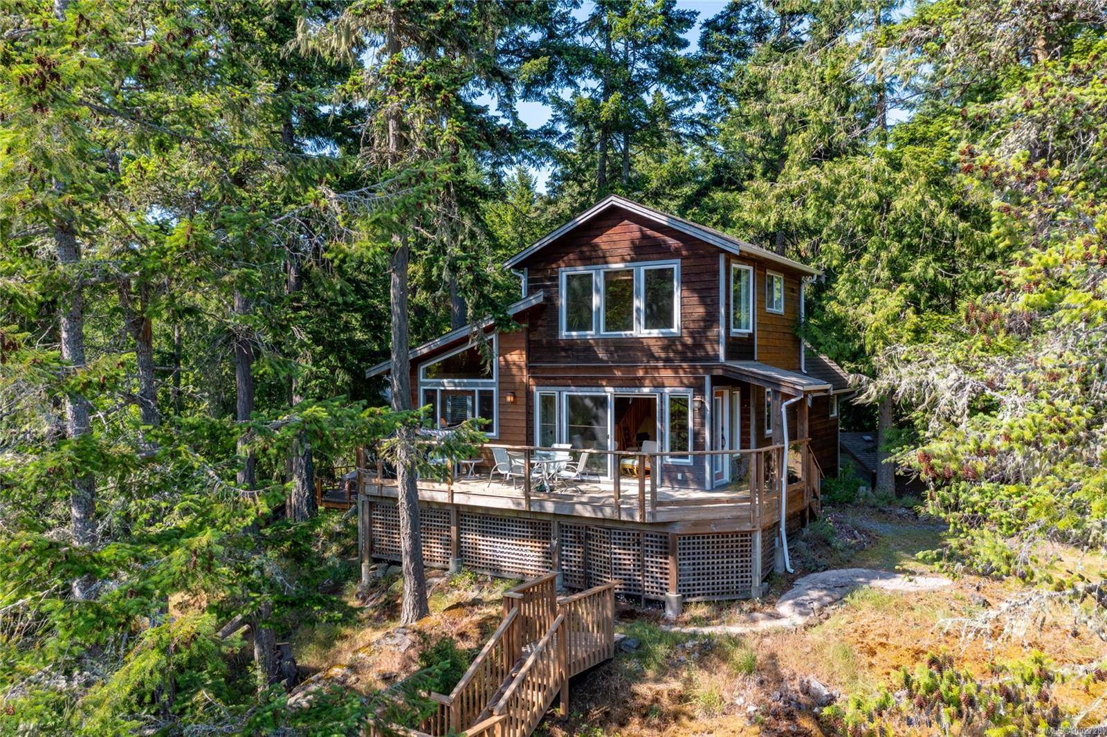 Pender Island, BC V0N 2M0,4839 Buccaneers Rd