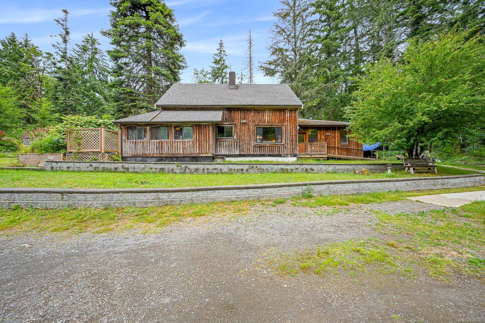 Courtenay, BC V9J 1R7,3799 Piercy Rd