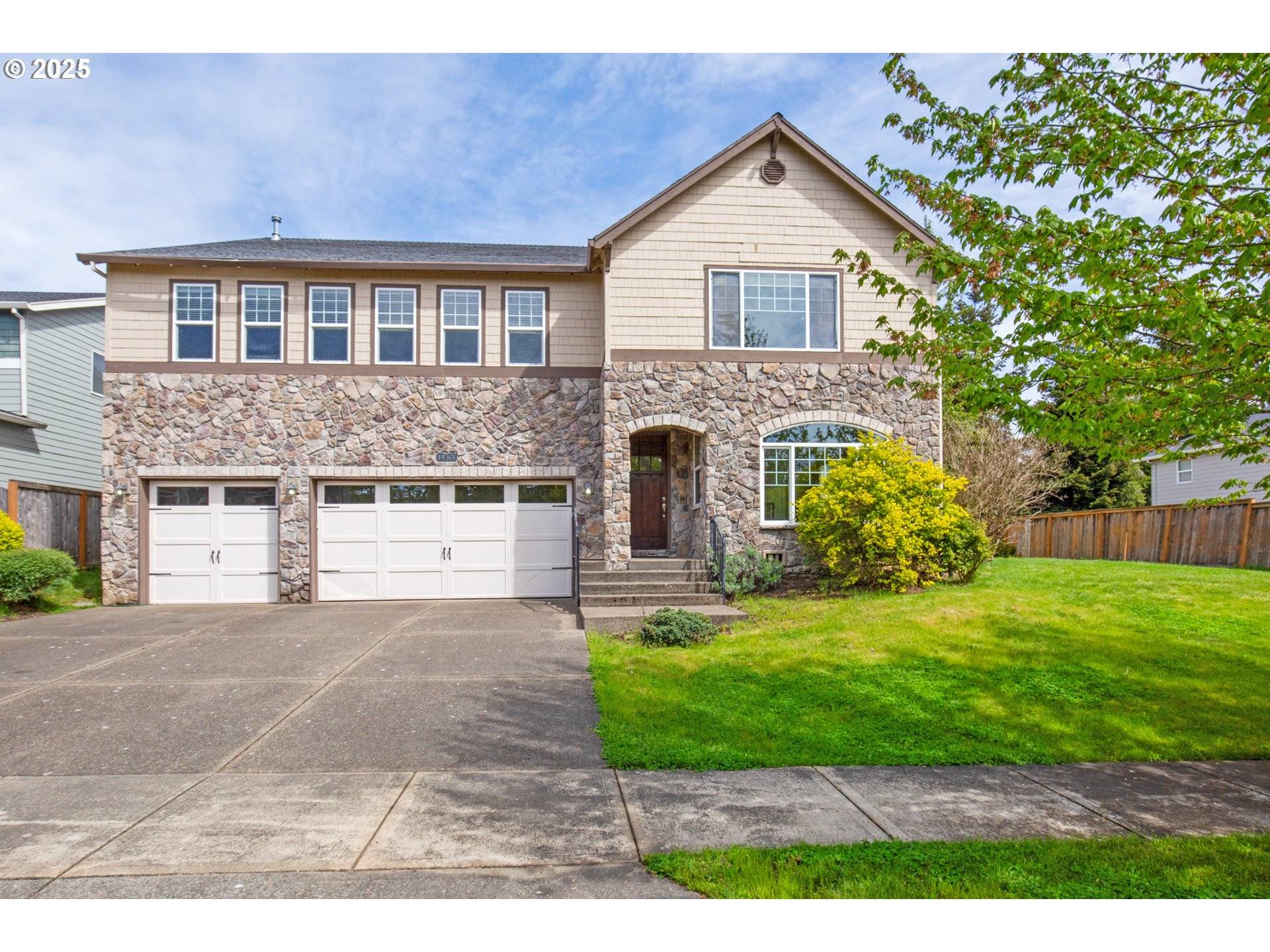 14301 SE VIOLA VINEYARD DR, Happy Valley, OR 97086