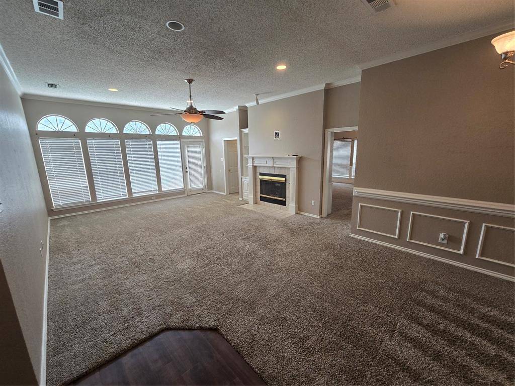 Bedford, TX 76021,2609 Classic Court E