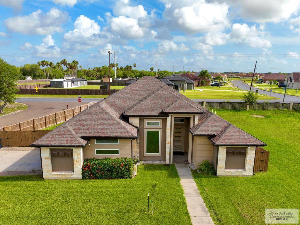 201 WHITE OAK DR., Los Fresnos, TX 78566
