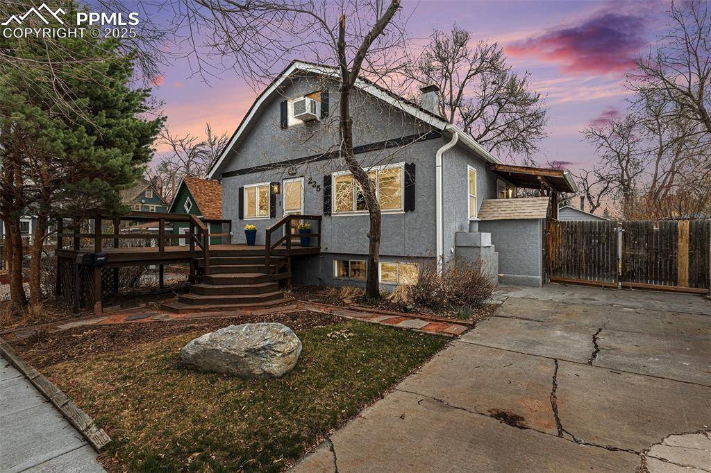 225 N Cedar ST, Colorado Springs, CO 80903