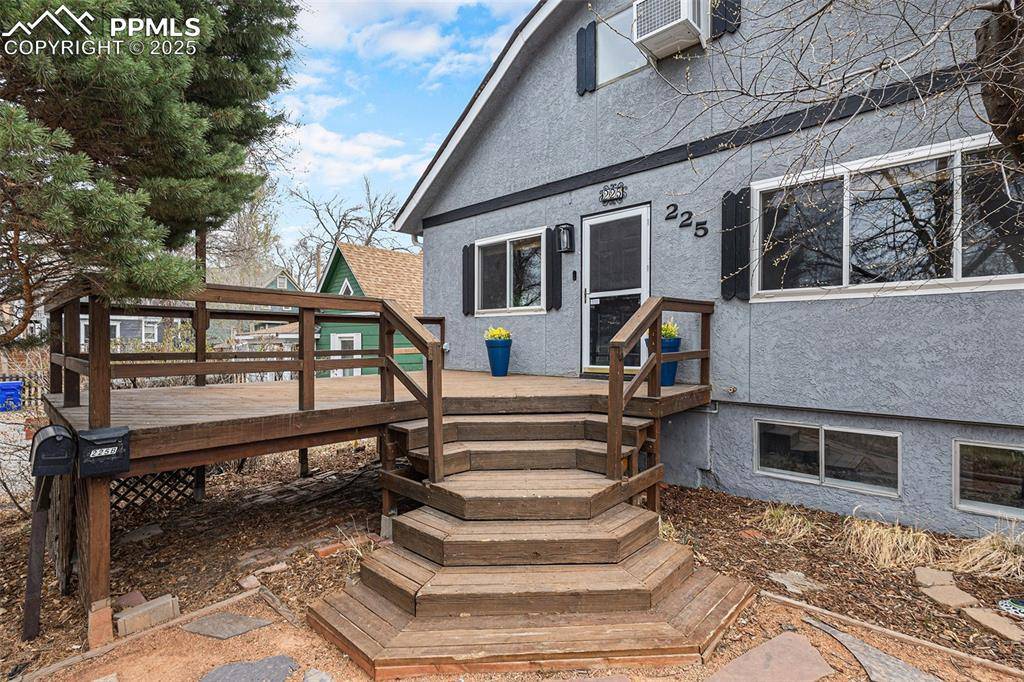 Colorado Springs, CO 80903,225 N Cedar ST