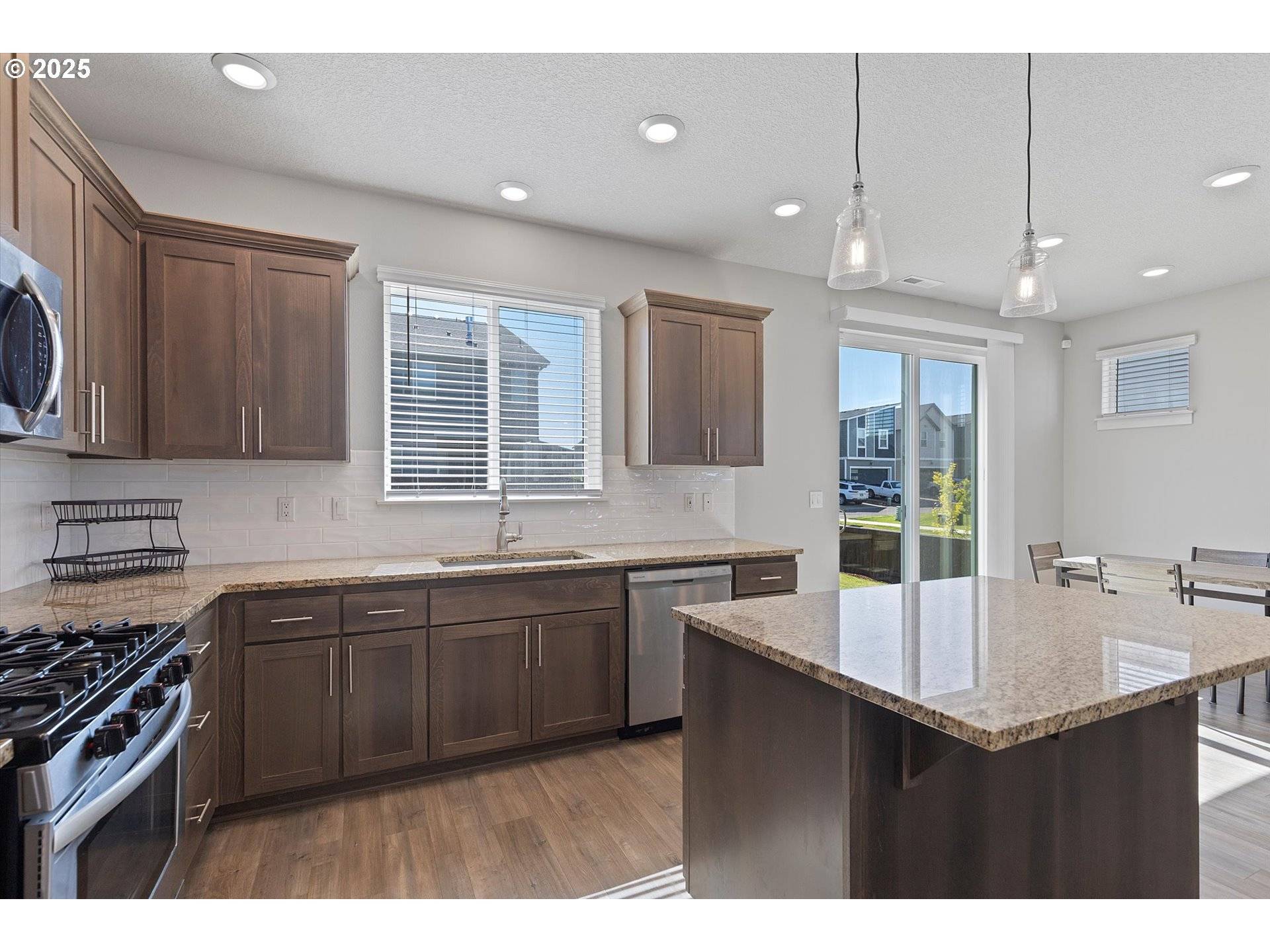 Mc Minnville, OR 97128,2598 NW MEADOWS DR