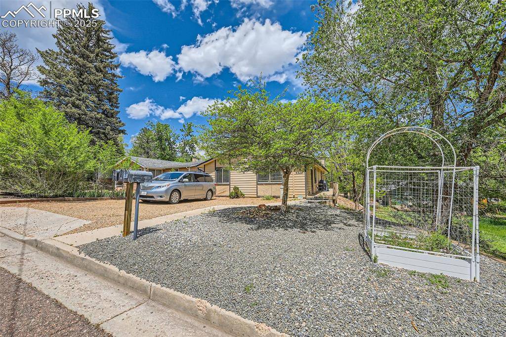Colorado Springs, CO 80904,3324 W Kiowa ST