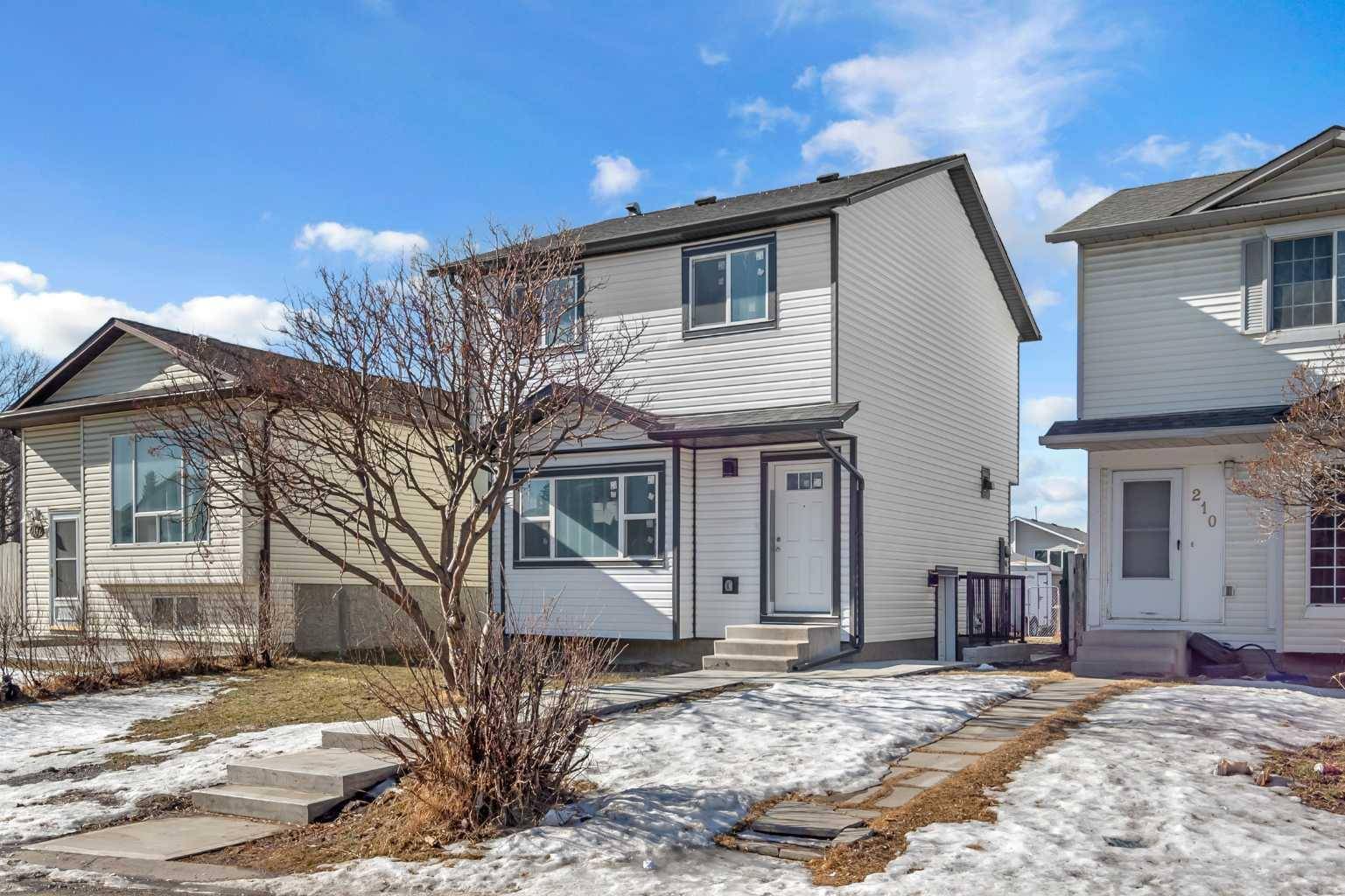 206 Martinbrook PL Northeast, Calgary, AB T3J3E2