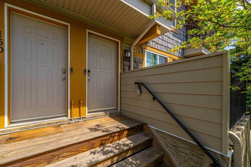 Calgary, AB T2Z 1C4,152 Mckenzie Towne LN Southeast