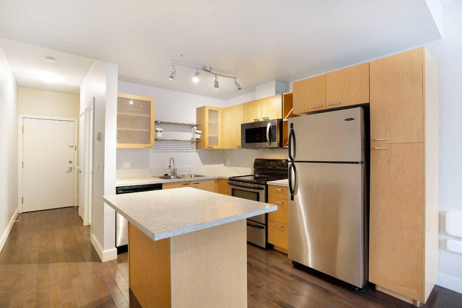 Calgary, AB T2S 3E7,315 24 AVE Southwest #144
