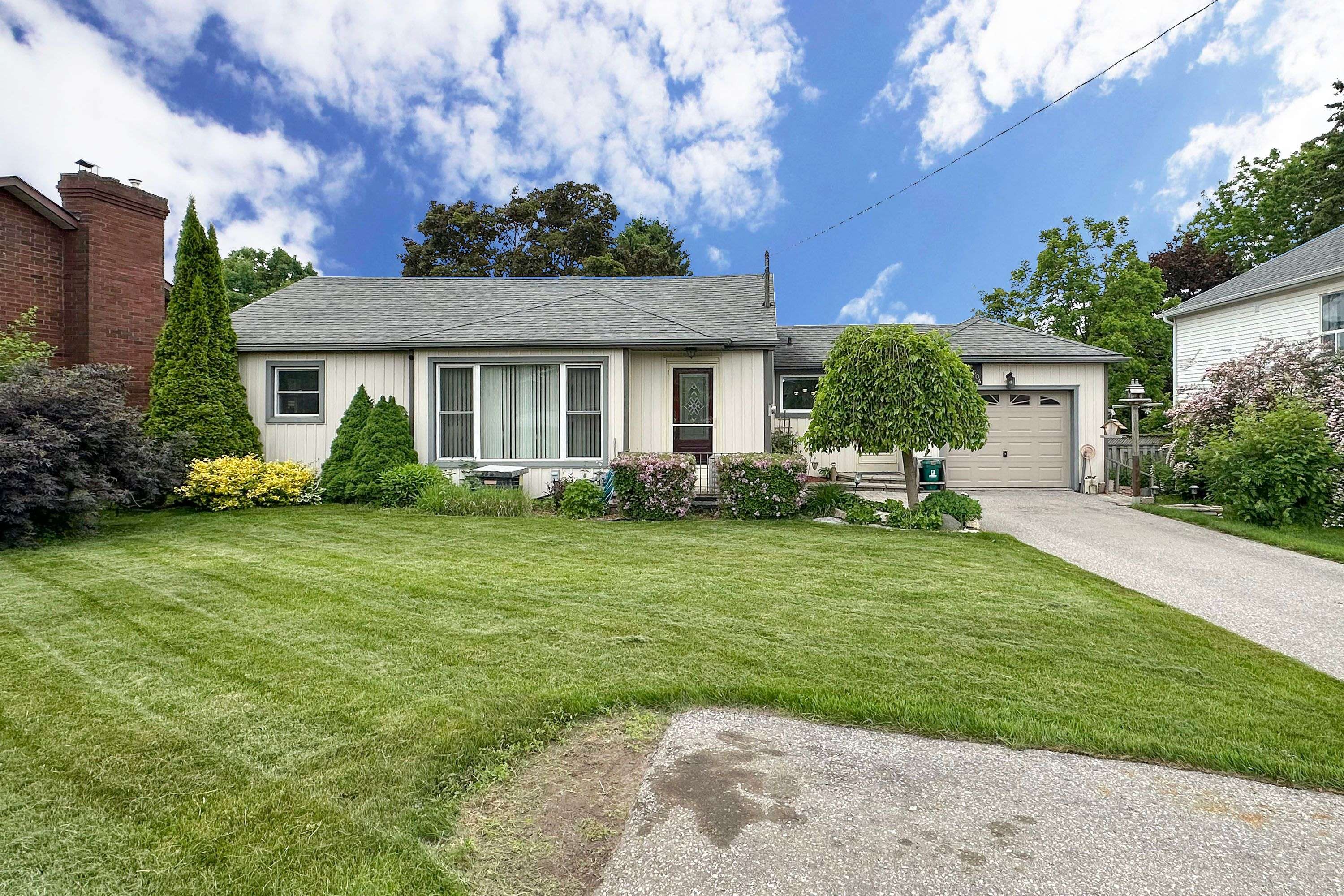 2604 Prestonvale RD, Clarington, ON L1E 2R9