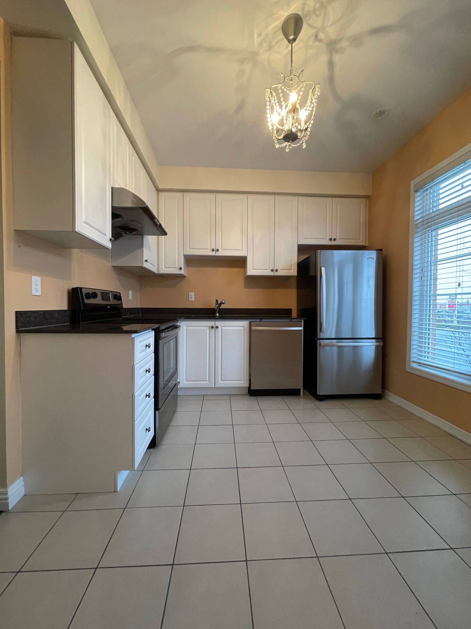 Markham, ON L6E 0K6,46 Beehive LN