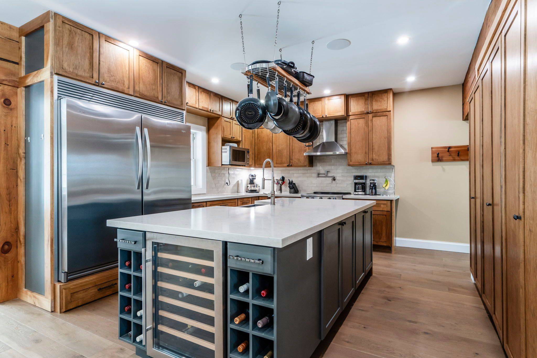 Springwater, ON L9X 1L7,2091 Dwyer RD