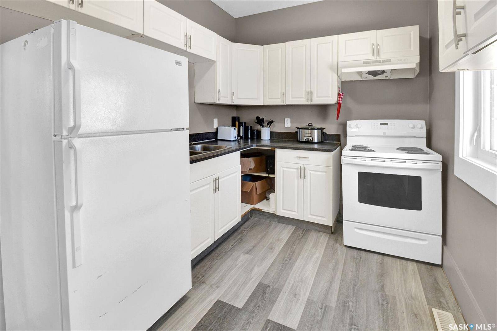 Saskatoon, SK S7M 2W5,204 K AVENUE S