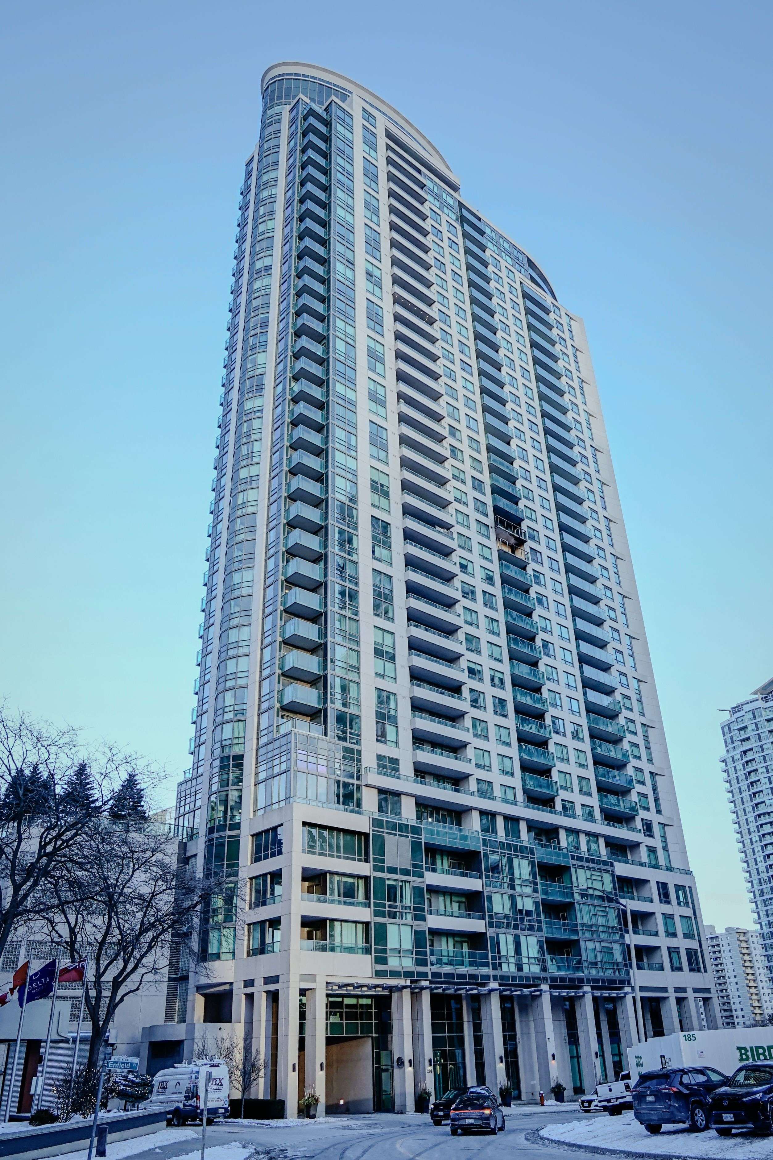 208 Enfield PL #2310, Mississauga, ON L5B 0G8