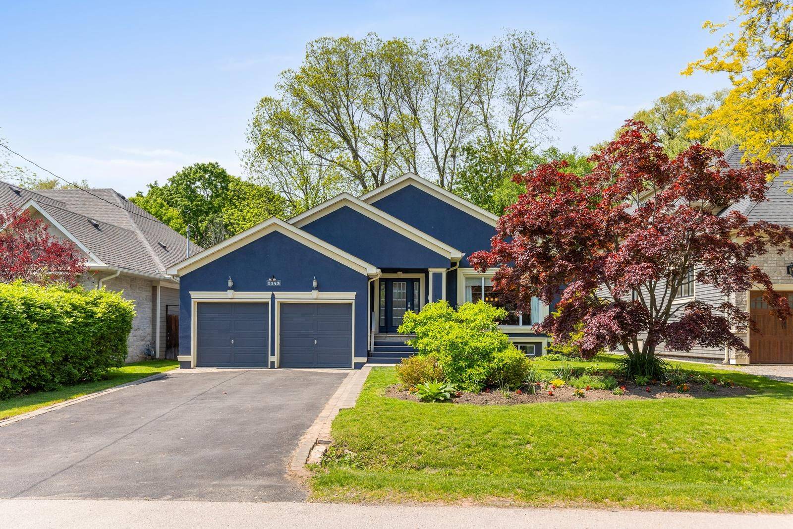 Oakville, ON L6L 2S1,1143 Shaw ST