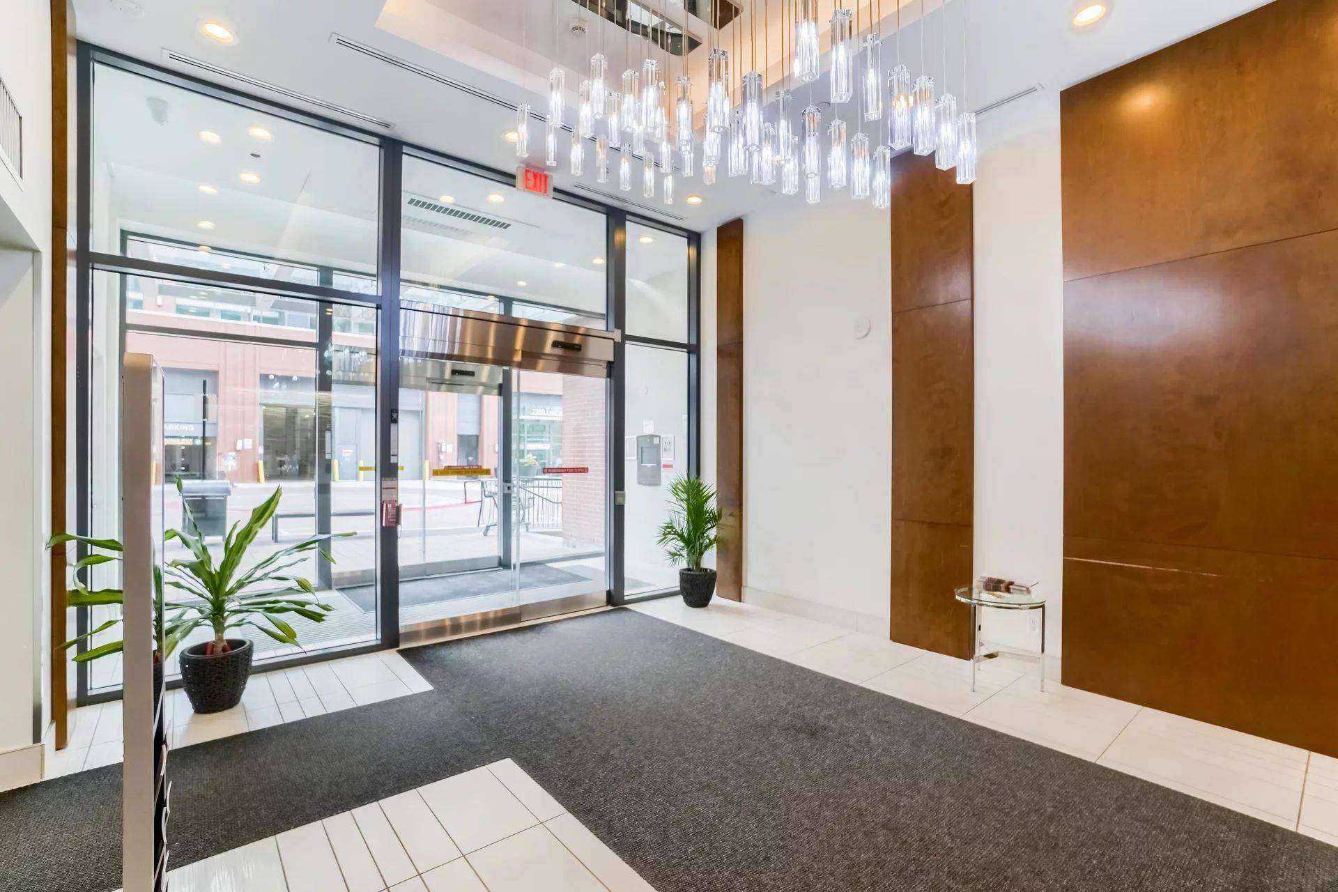 Toronto W06, ON M8V 0C2,2212 Lakeshore BLVD #3308