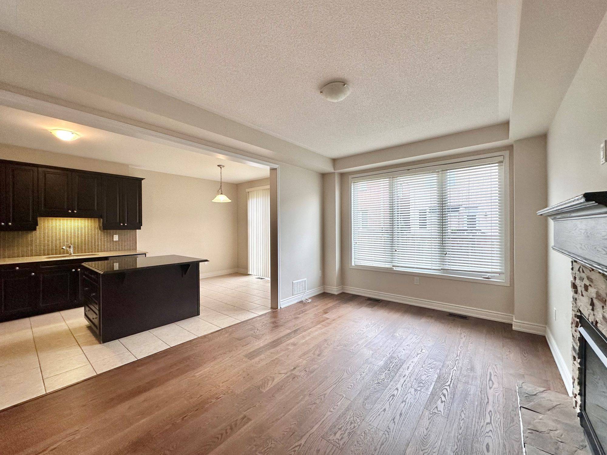 Milton, ON L9T 8R8,945 Asleton BLVD