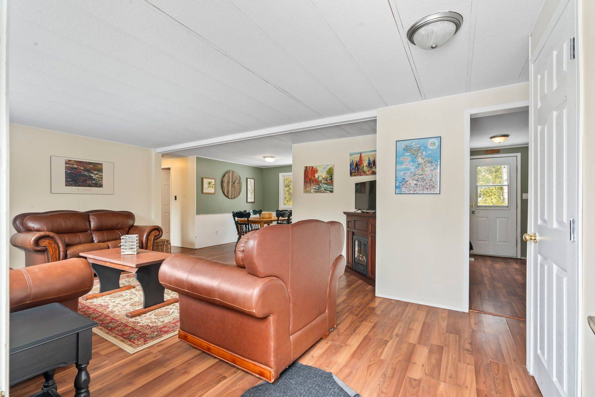 Kincardine, ON N0G 2T0,184 Scotts Point RD