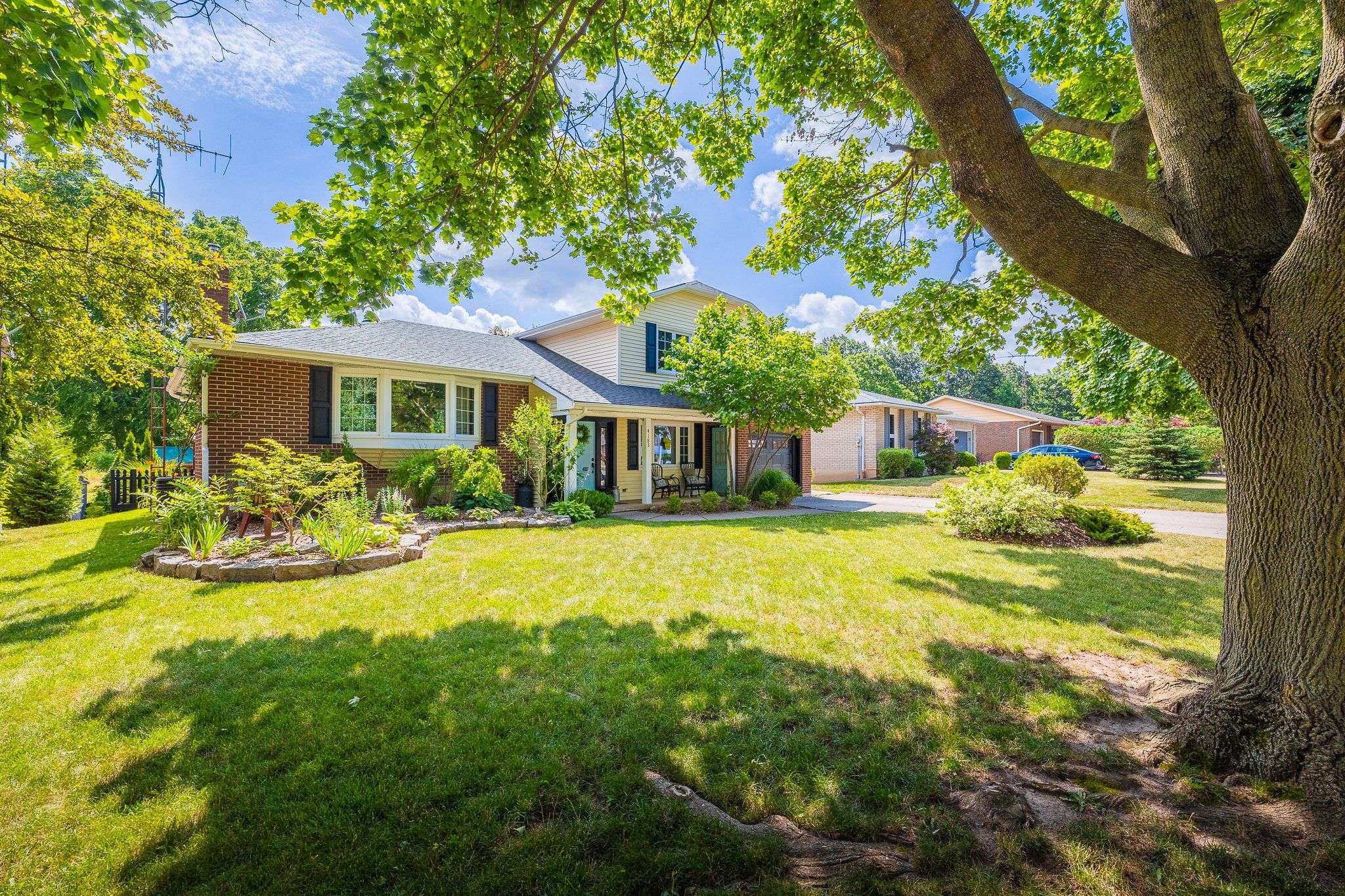 Lincoln, ON L3J 0N4,4183 Eastdale DR