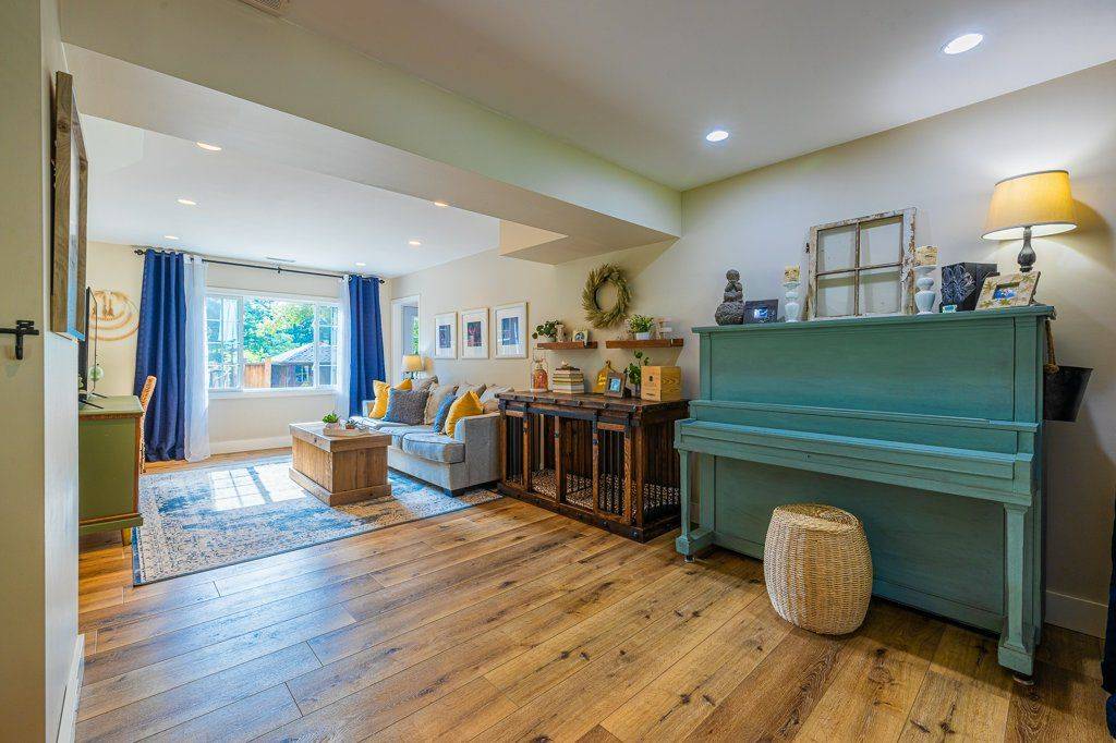 Lincoln, ON L3J 0N4,4183 Eastdale DR