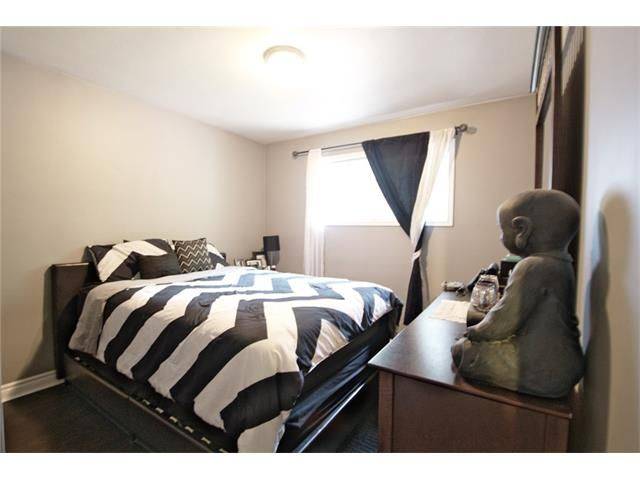 Kitchener, ON N2H 5L5,486 Wellington ST N
