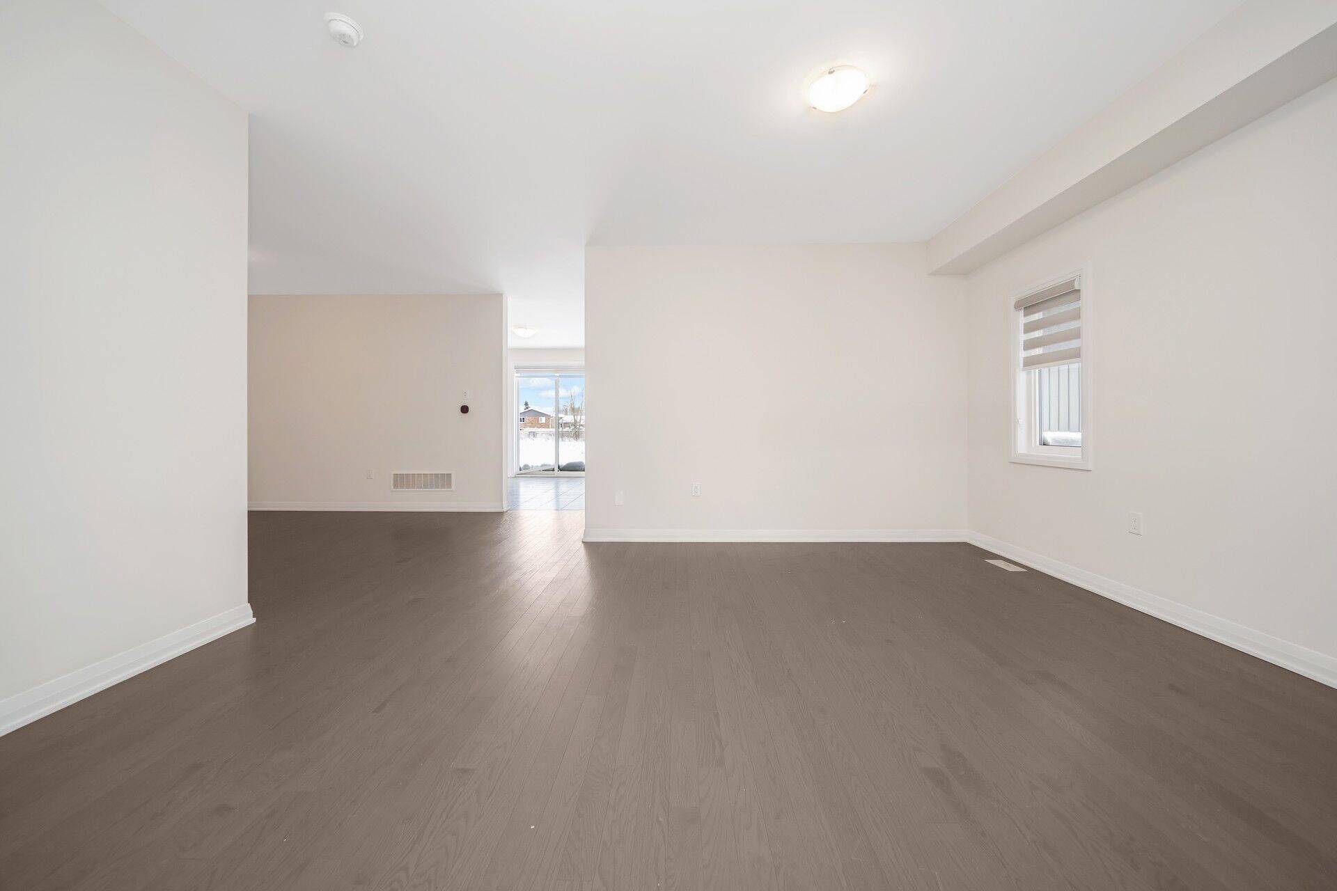 Wellington North, ON N0G 1A0,113 Dingman ST