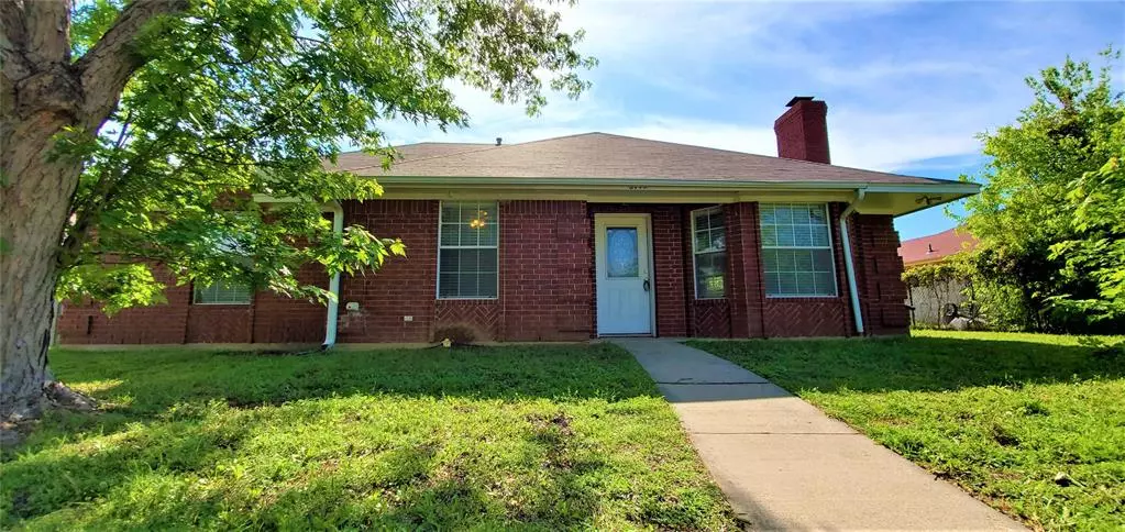 Denton, TX 76207,3117 N Bell Avenue