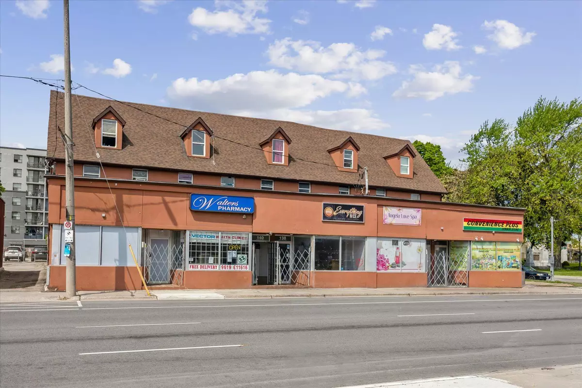 Oshawa, ON L1H 4G9,134-142 Simcoe ST S