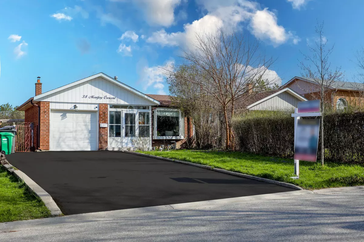 Brampton, ON L6S 3E7,38 Montjoy CRES