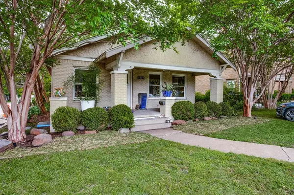 Dallas, TX 75214,6203 Richmond Avenue