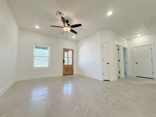 Denison, TX 75020,620 W Florence Street