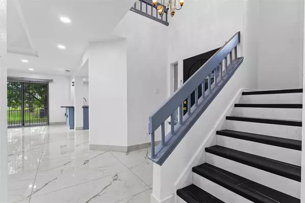 Irving, TX 75063,9428 Penny Lane
