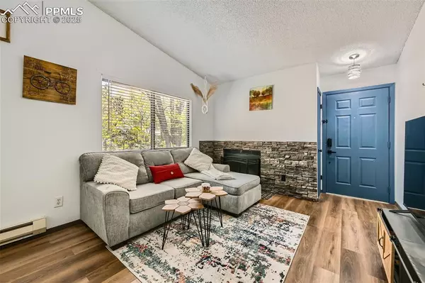Colorado Springs, CO 80904,3324 W Kiowa ST