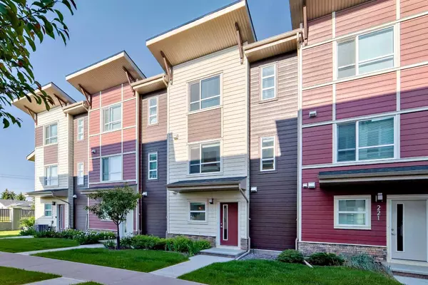 Calgary, AB T3K 2M7,223 Harvest Hills Common Northeast