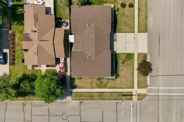 Cardston, AB T0K 0K0,207 1 ST West