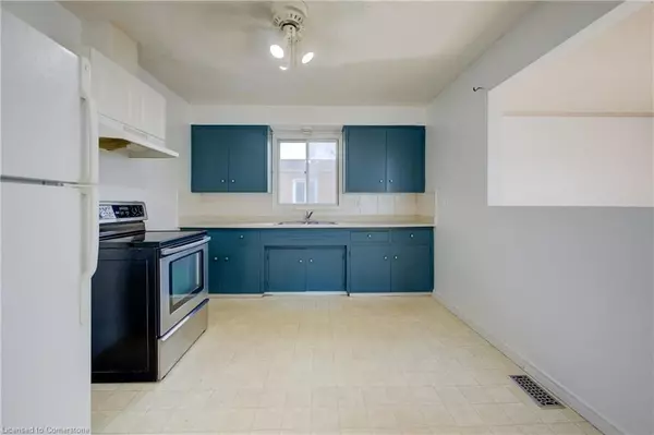 Kitchener, ON N2M 3W7,486 Highland RD E