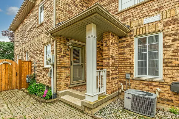 St. Catharines, ON L2S 3Z8,6D Brown DR