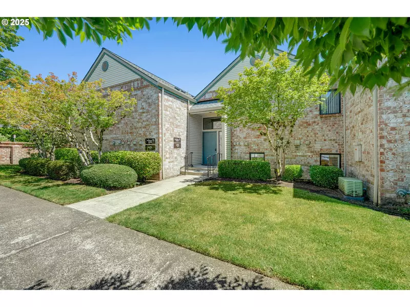 16146 SW 130TH TER #2, Portland, OR 97224
