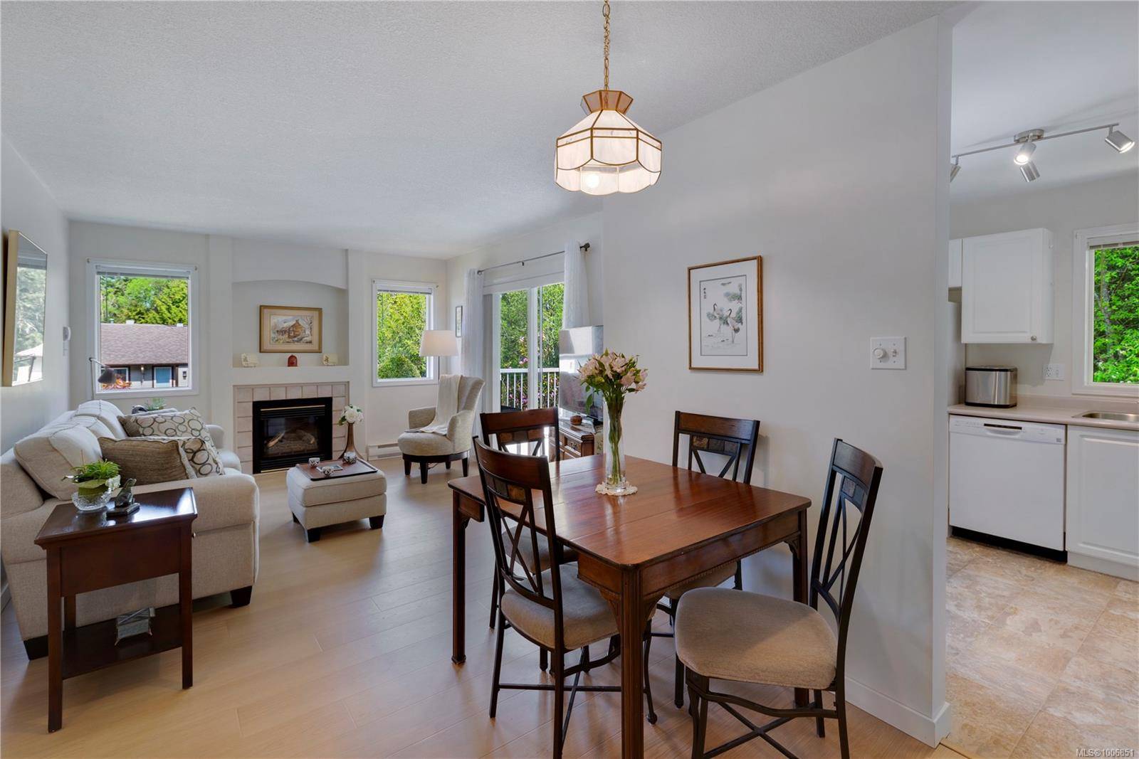 Qualicum Beach, BC V9K 2M5,440 Schley Pl #205