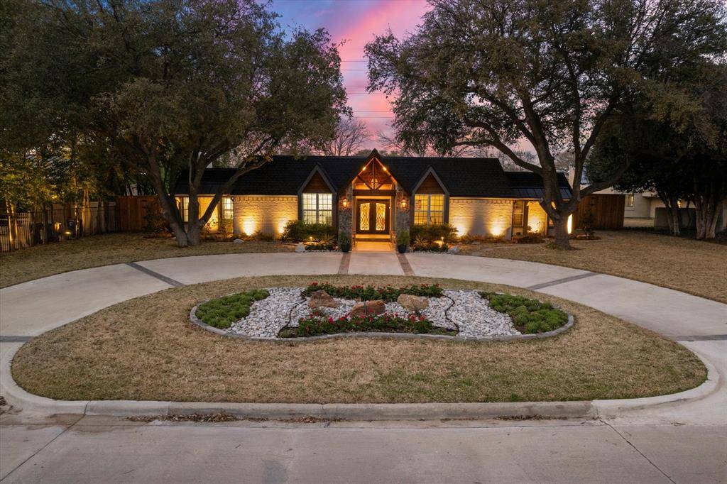Dallas, TX 75229,5505 Northaven Road