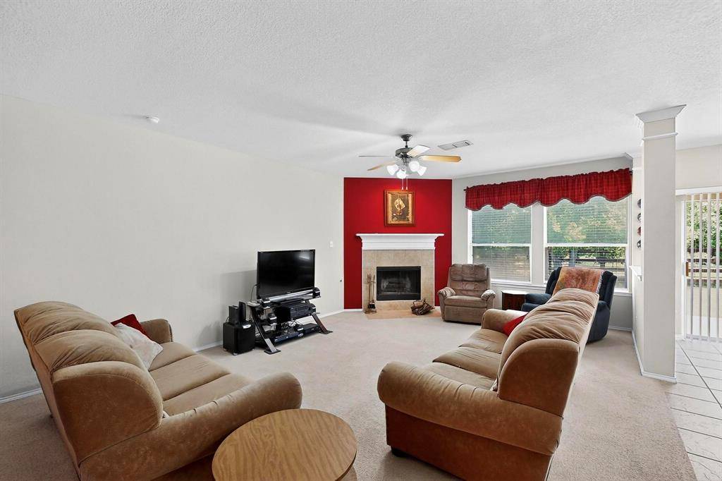 Grand Prairie, TX 75052,848 Ridge Point Drive