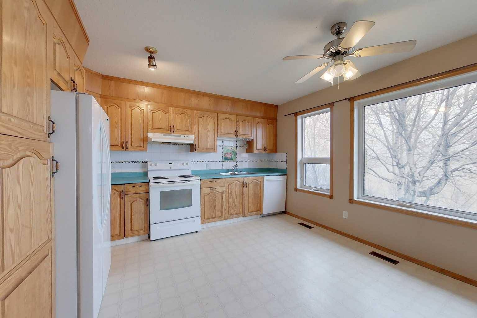 Widewater, AB T0G 2M0,73024 Southshore DR E