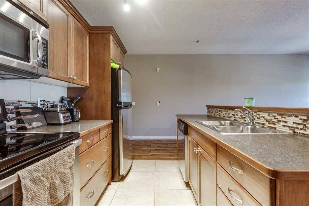 Red Deer, AB T4N 4G3,3615 51 AVE #203