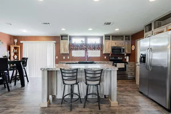 Kemp, TX 75143,10535 Northlake Circle