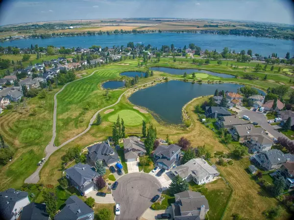 Chestermere, AB T1X 1C4,214 Lakeside Greens PL